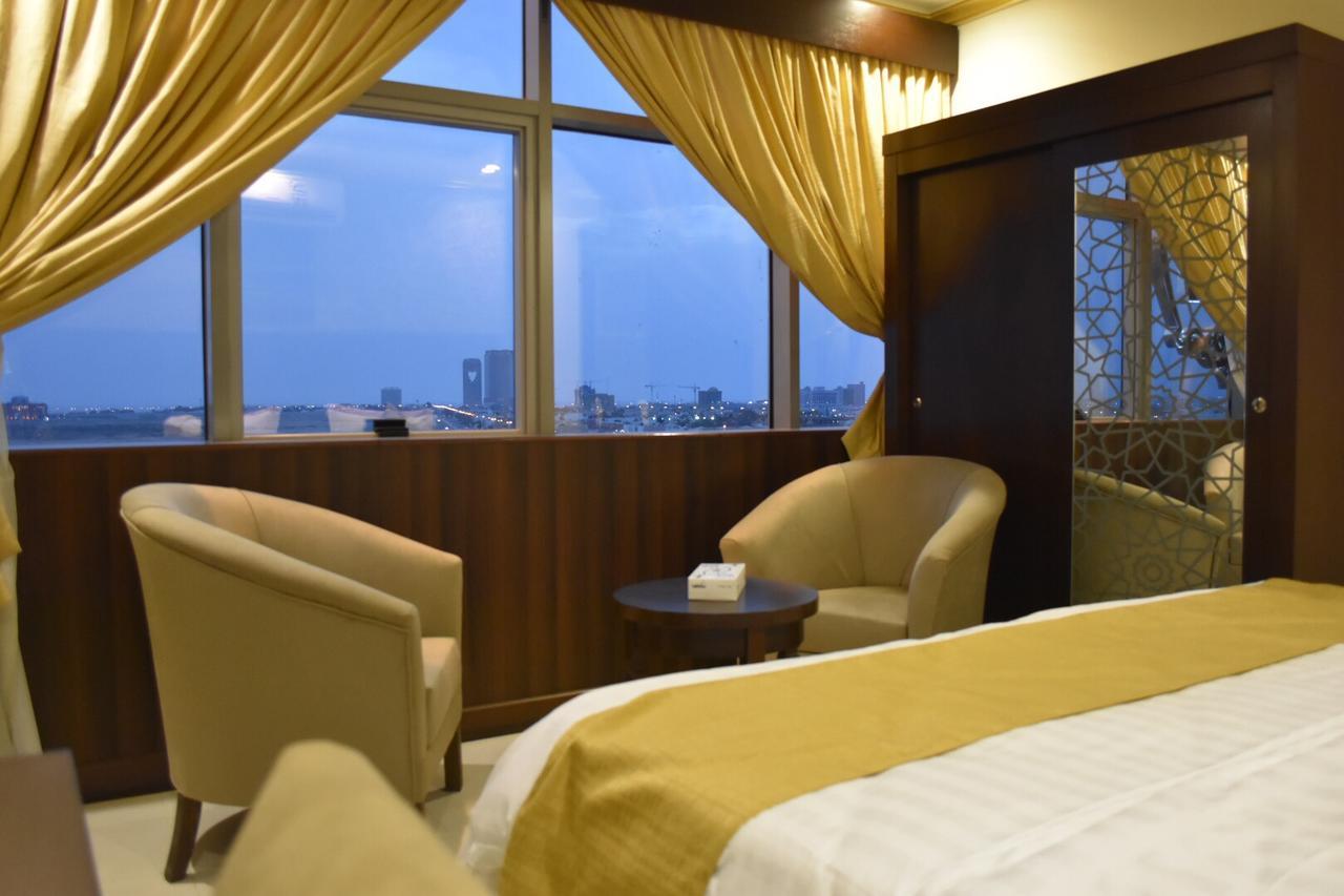 Burj Al Faris Hotel Apartments เจดดาห์ ภายนอก รูปภาพ